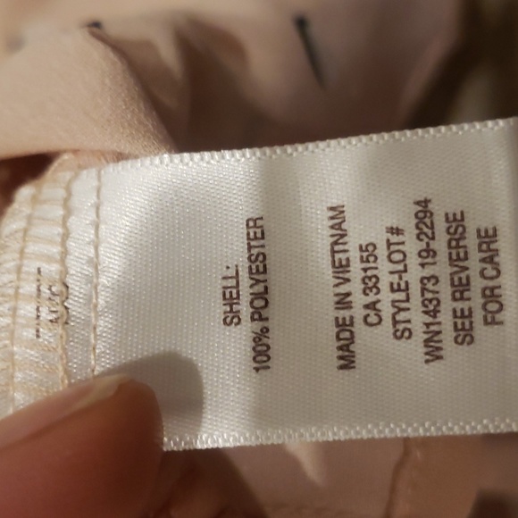 Blousology pink polkadoted blouse - Picture 8 of 8